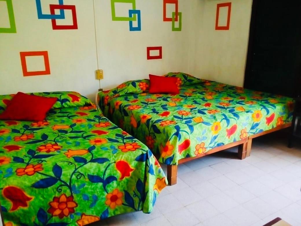 Hotel Zocalo Abuelos Acapulco Buitenkant foto