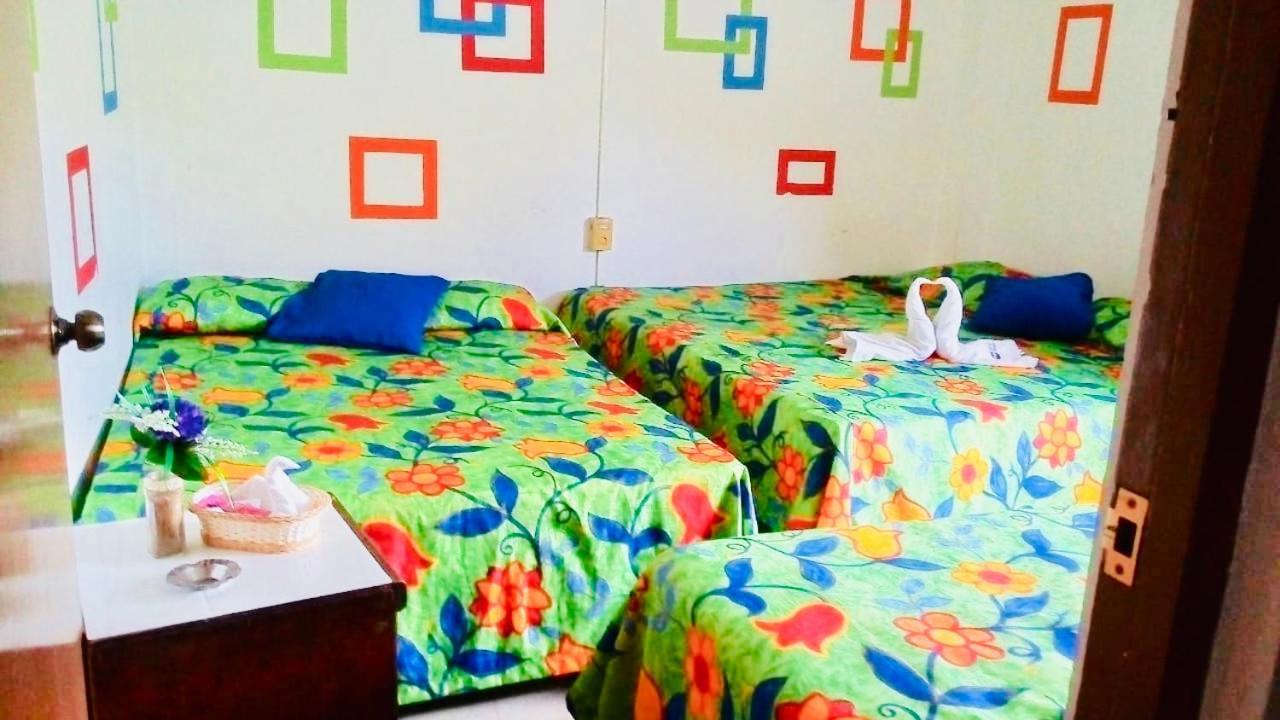 Hotel Zocalo Abuelos Acapulco Buitenkant foto