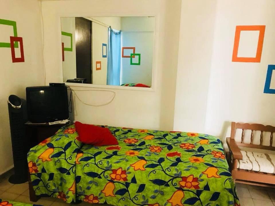 Hotel Zocalo Abuelos Acapulco Buitenkant foto